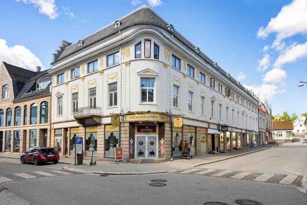 Moderne Leilighet Midt I Sentrum Av Fredrikstad Exteriér fotografie